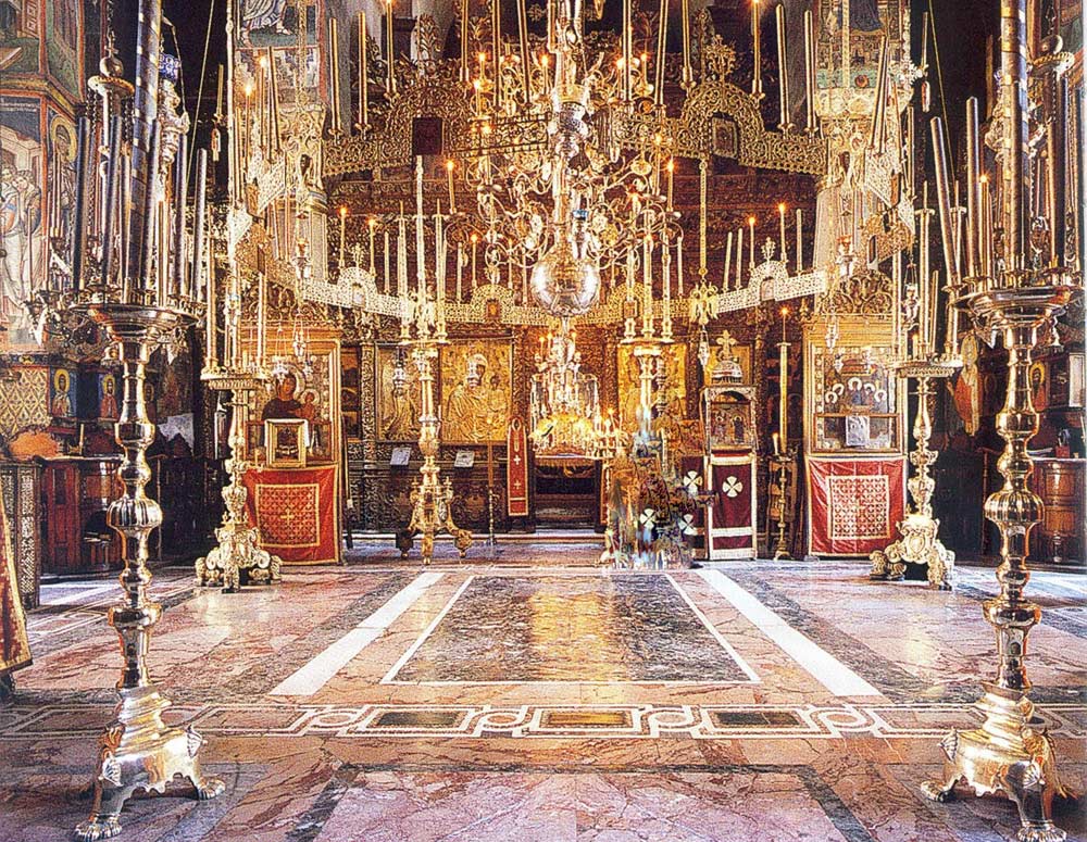 The interior of the church in Vatopedi