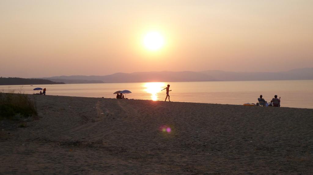 Komitsa Beach